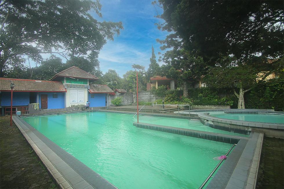 Hotel Villa Rawa Pening Pratama By Aparian Bandungan Esterno foto