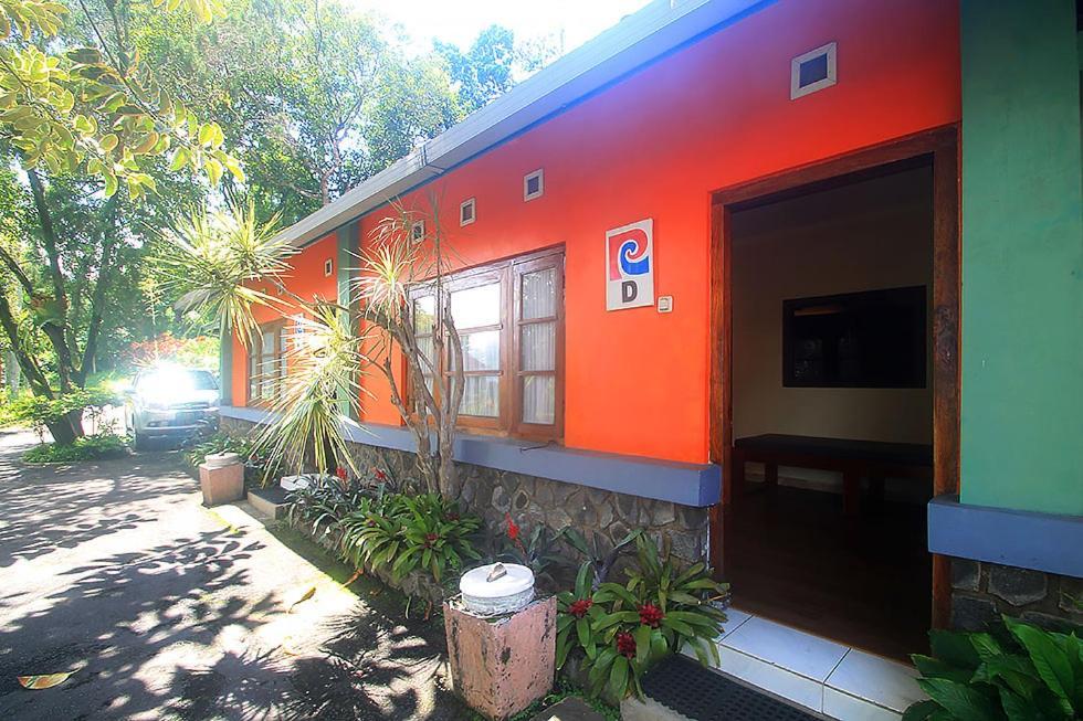 Hotel Villa Rawa Pening Pratama By Aparian Bandungan Esterno foto